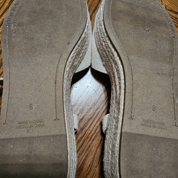 Old Navy Neutral Rope Sandals size 8 - Picture 2 of 3